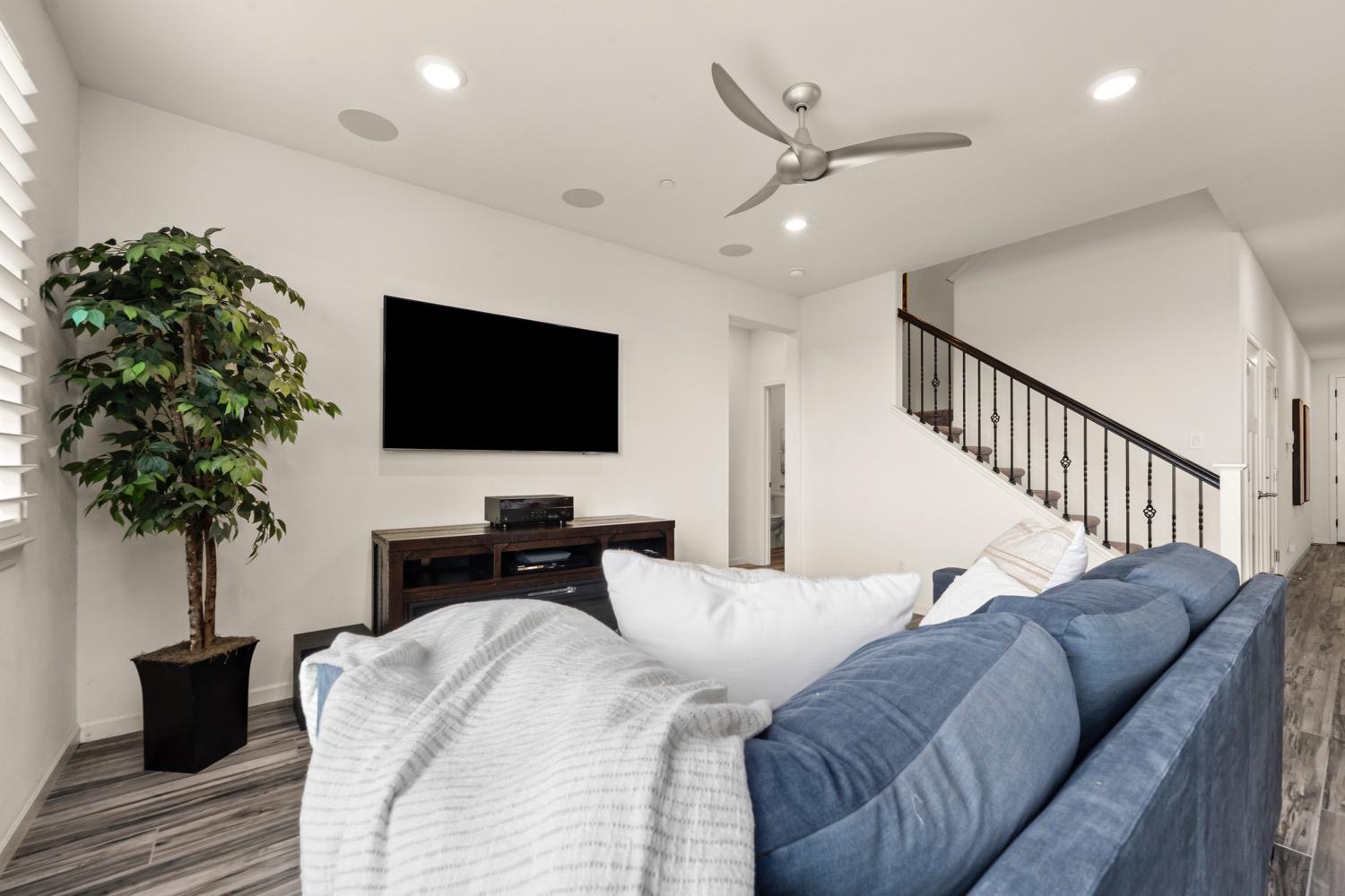 8004 Avanti Drive, El Dorado Hills CA, 95762