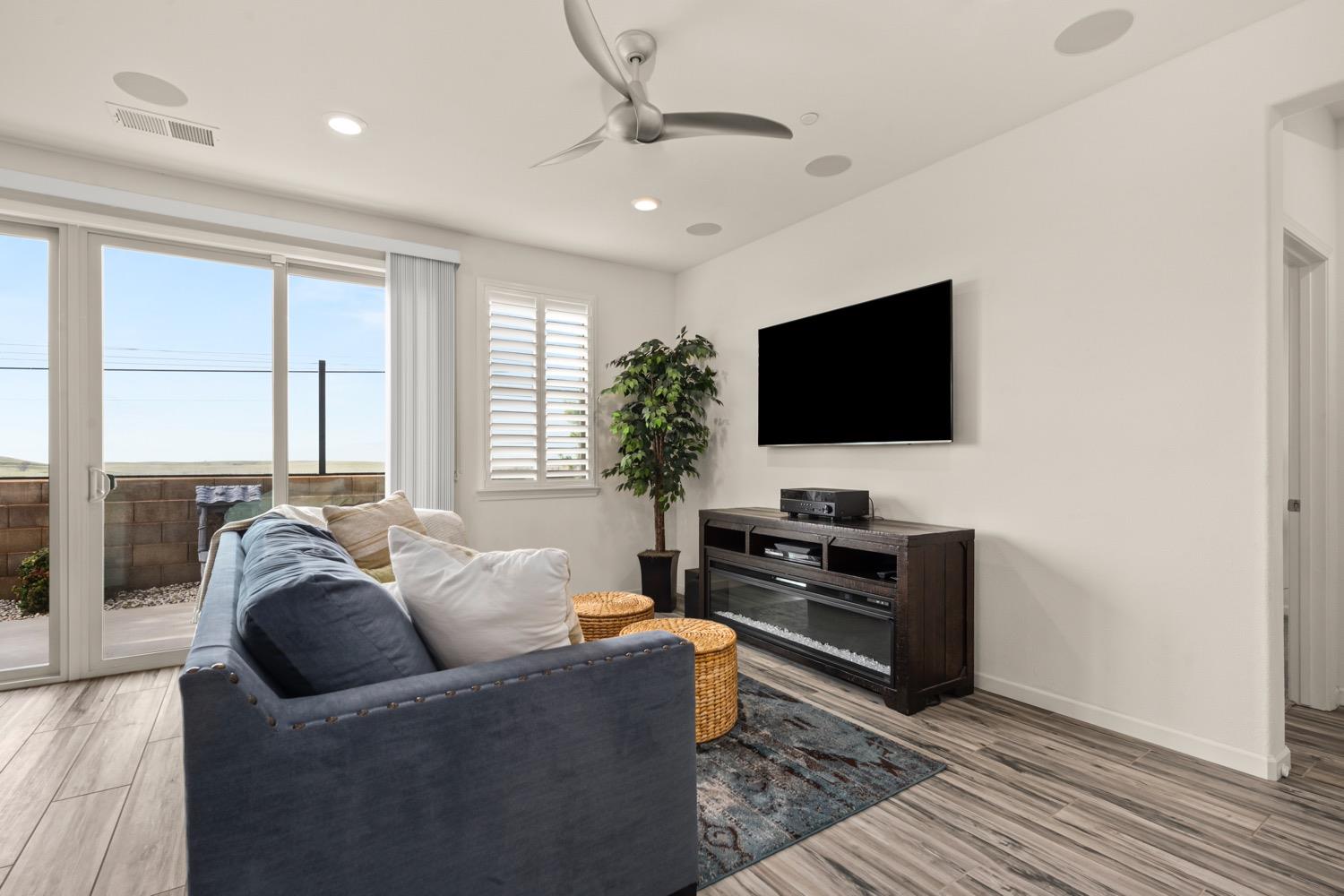 8004 Avanti Drive, El Dorado Hills CA, 95762