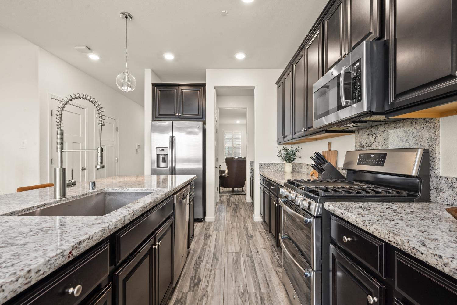 8004 Avanti Drive, El Dorado Hills CA, 95762