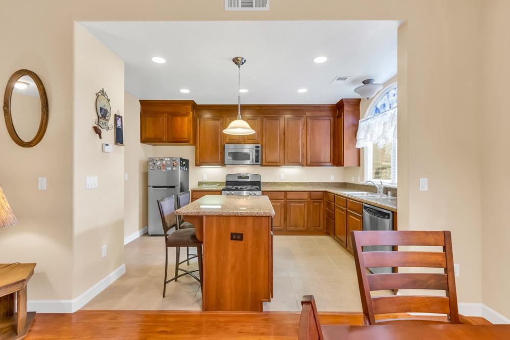 7910 Walerga Road 304