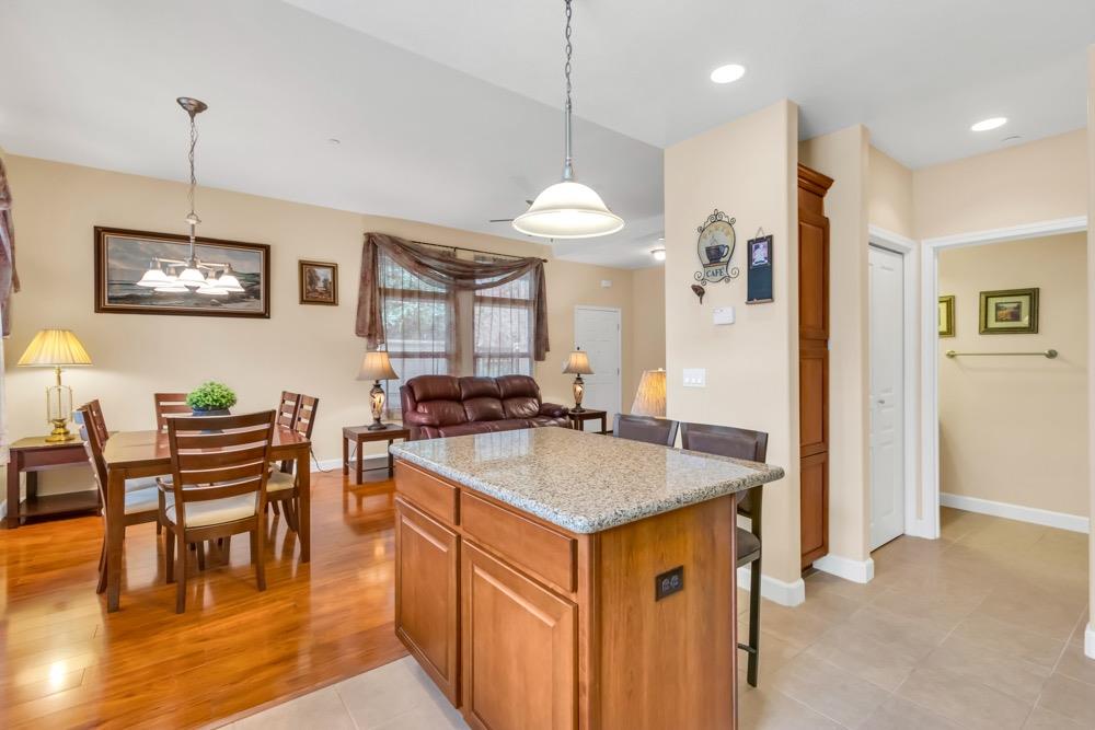 7910 Walerga Road 304