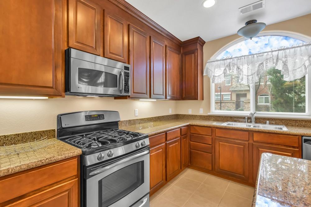 7910 Walerga Road 304