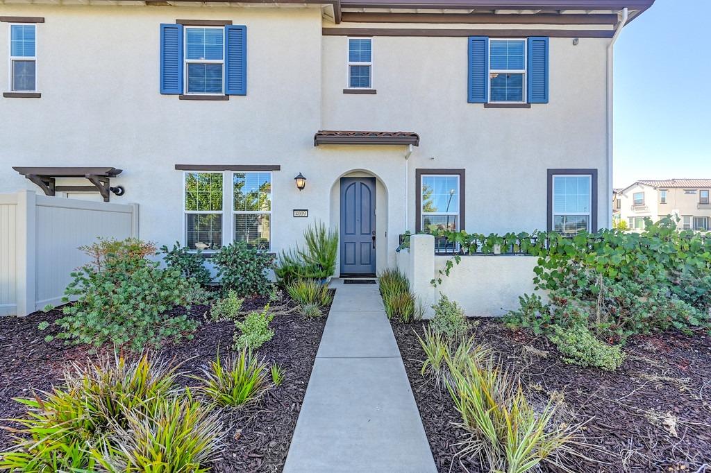 4009 Gunnar Drive