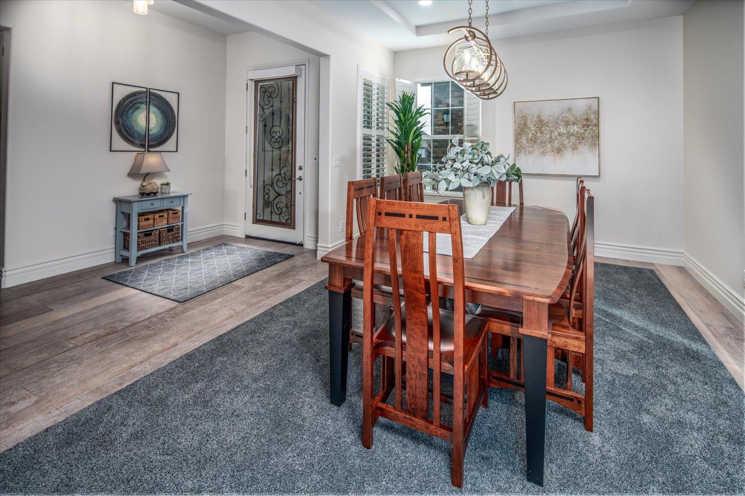 5823 Tree Swallow Circle