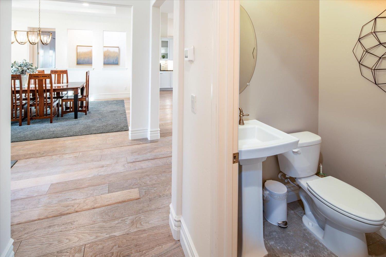 5823 Tree Swallow Circle