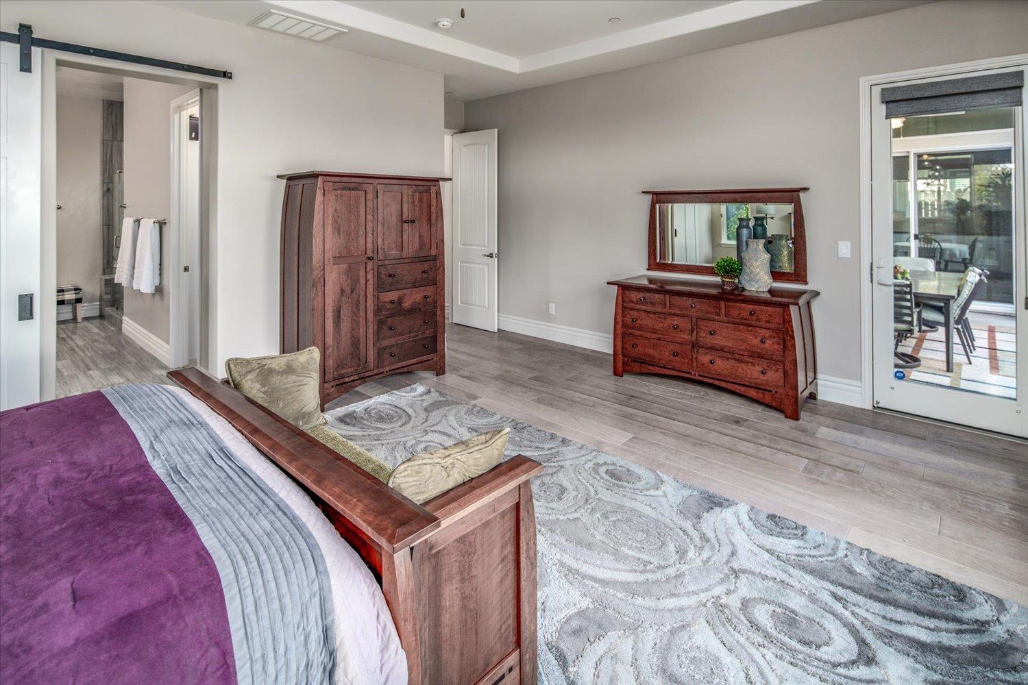 5823 Tree Swallow Circle