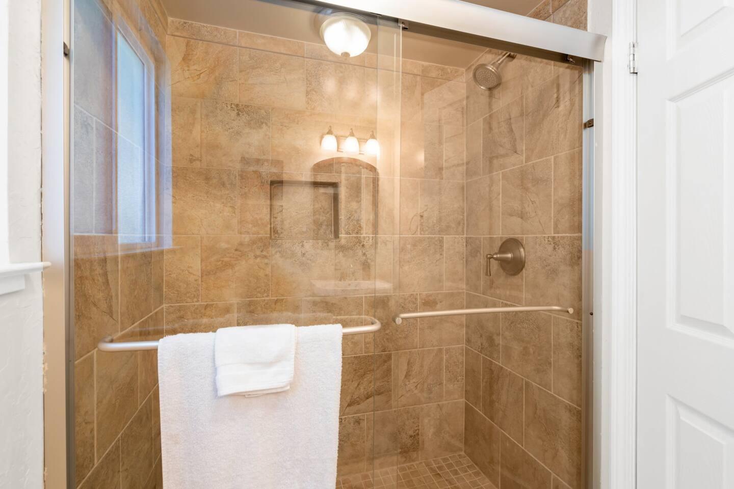 19976 Ridgecrest Way