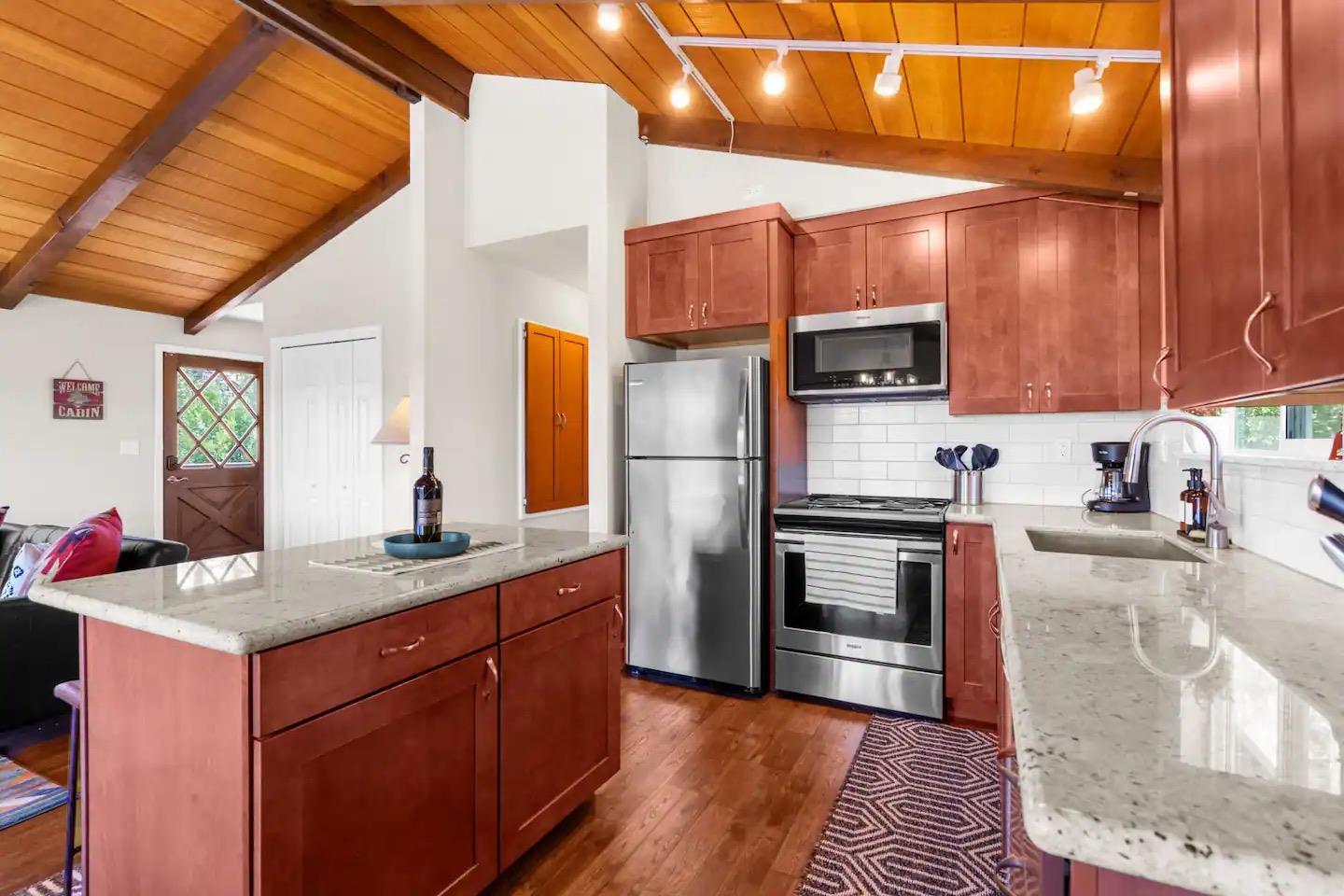 19976 Ridgecrest Way