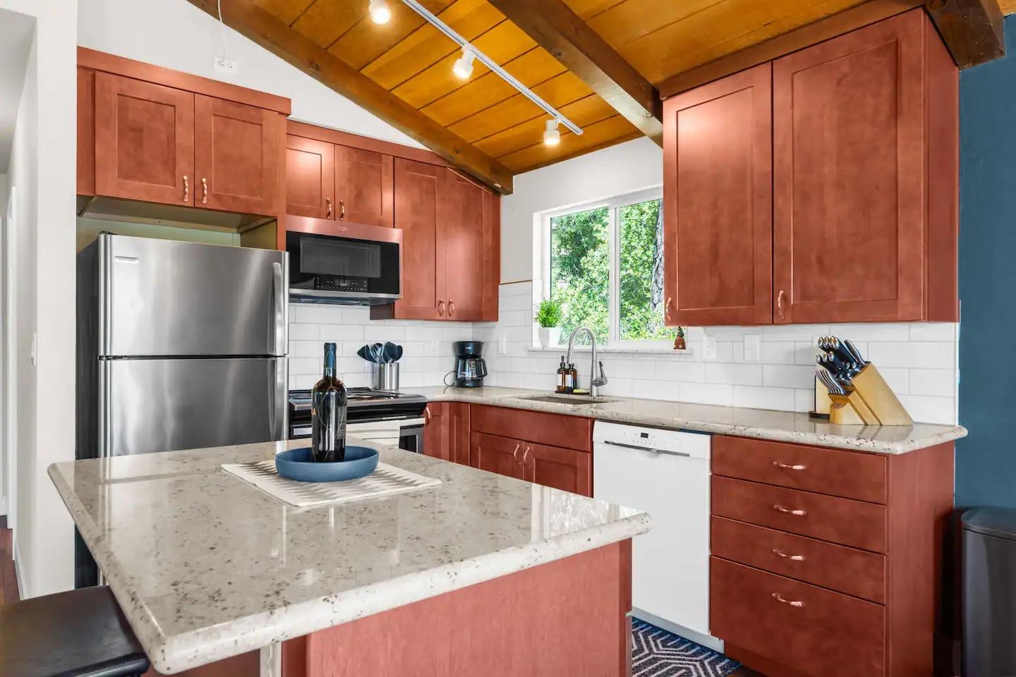 19976 Ridgecrest Way