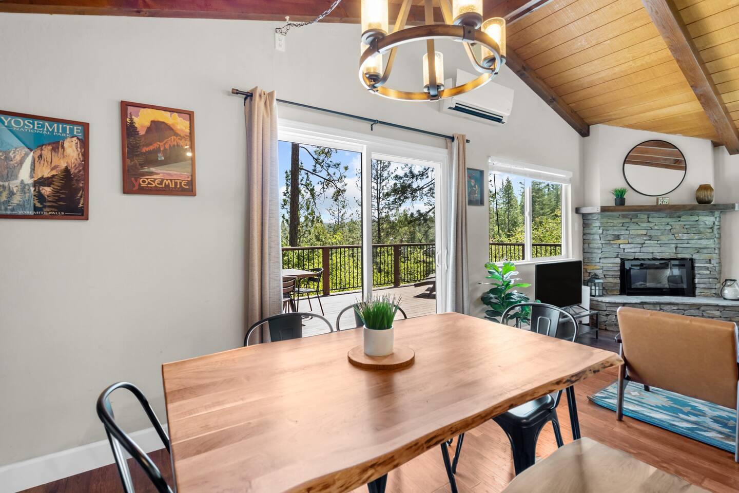 19976 Ridgecrest Way