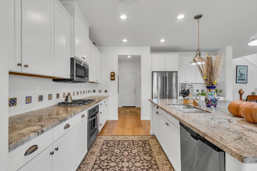 3938 Deergrass Circle