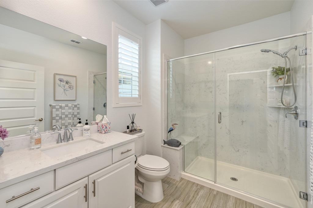 2112 Earthlight Lane