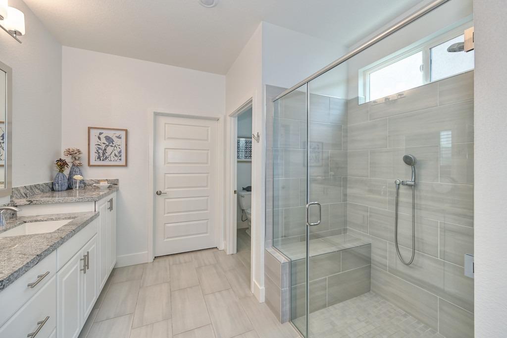 2112 Earthlight Lane