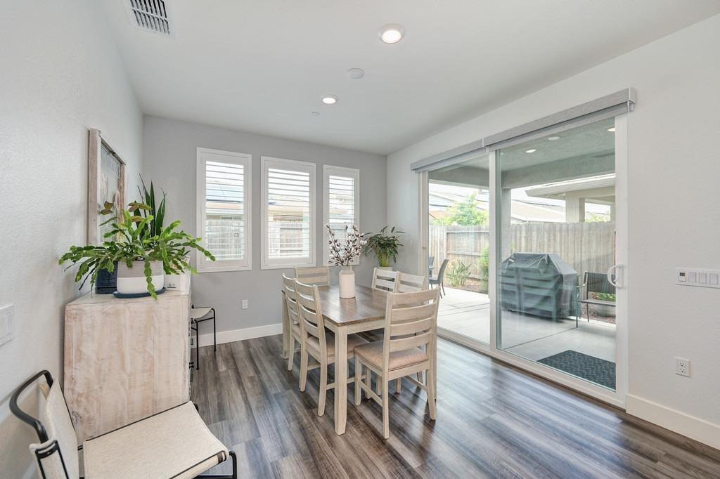 2112 Earthlight Lane