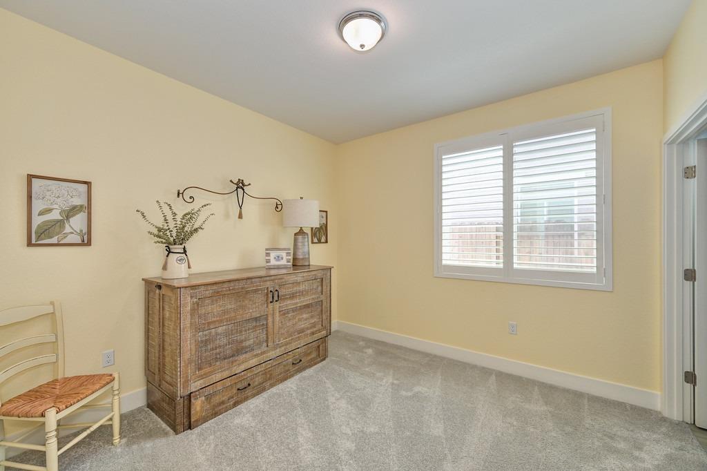 2112 Earthlight Lane