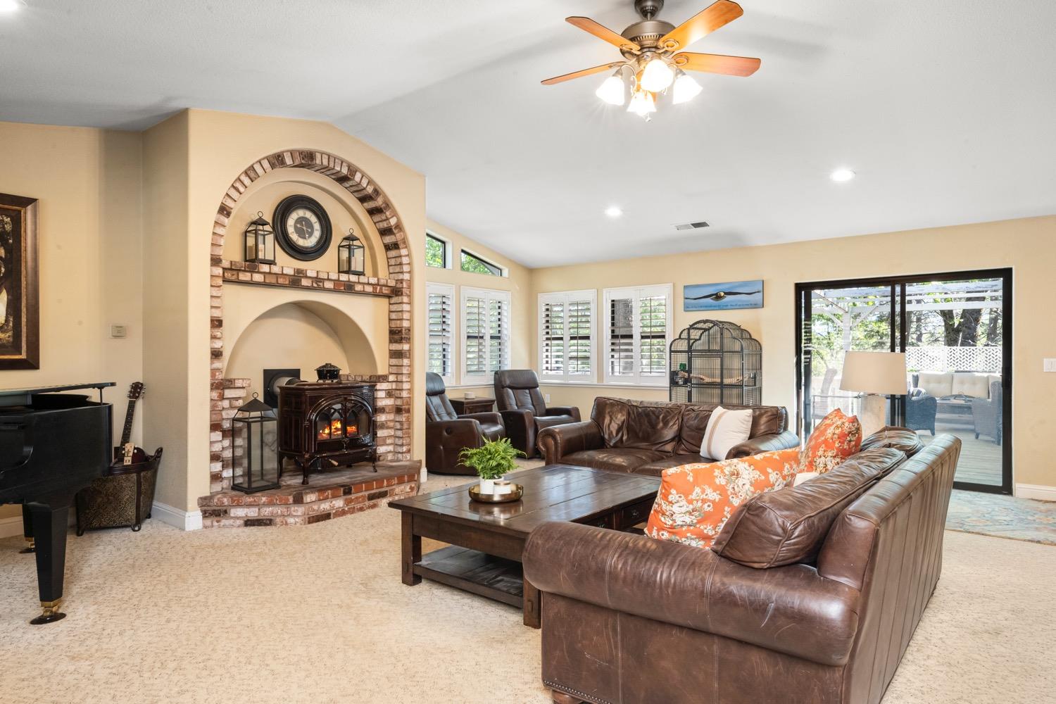 2851 Mount Danaher Road