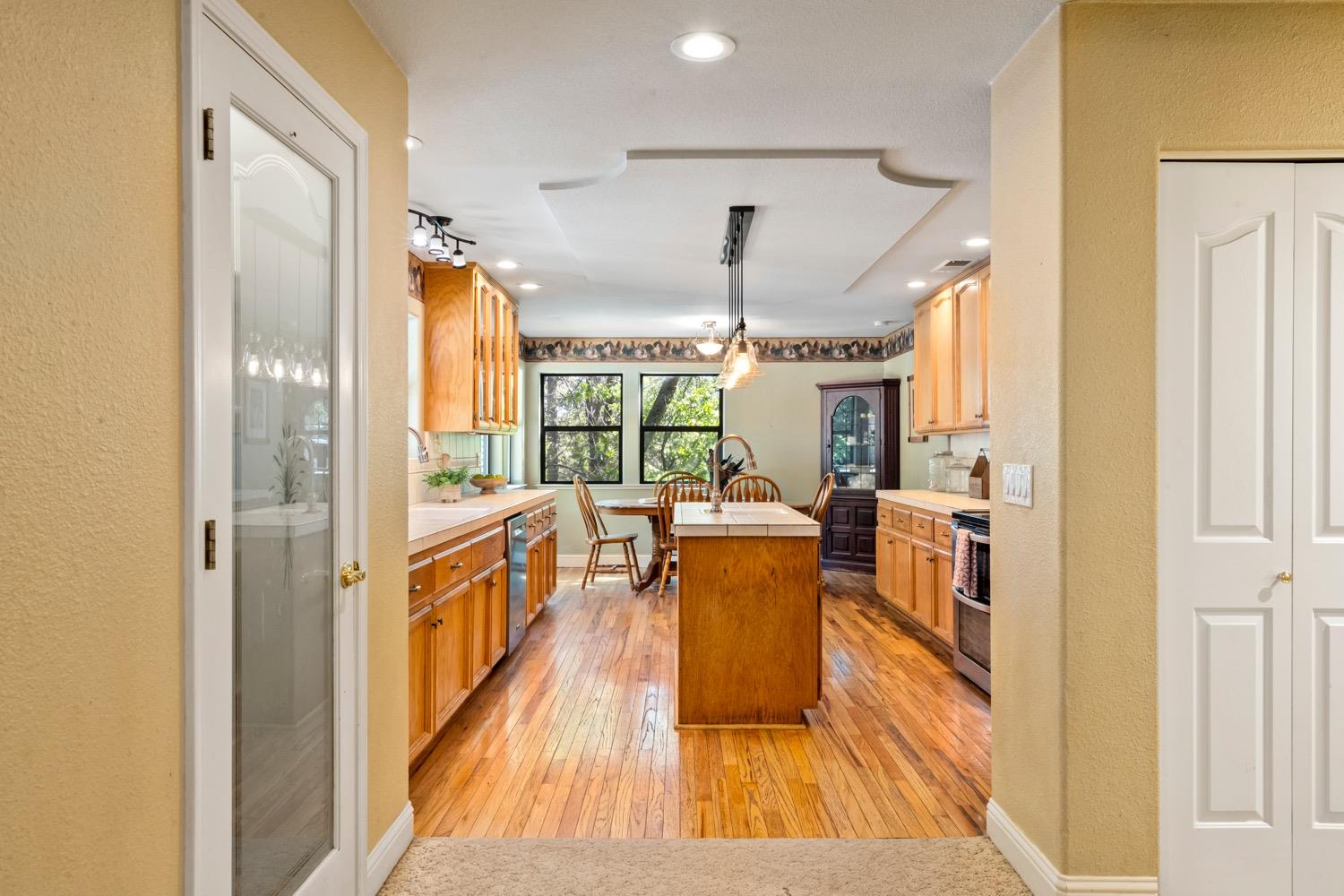 2851 Mount Danaher Road