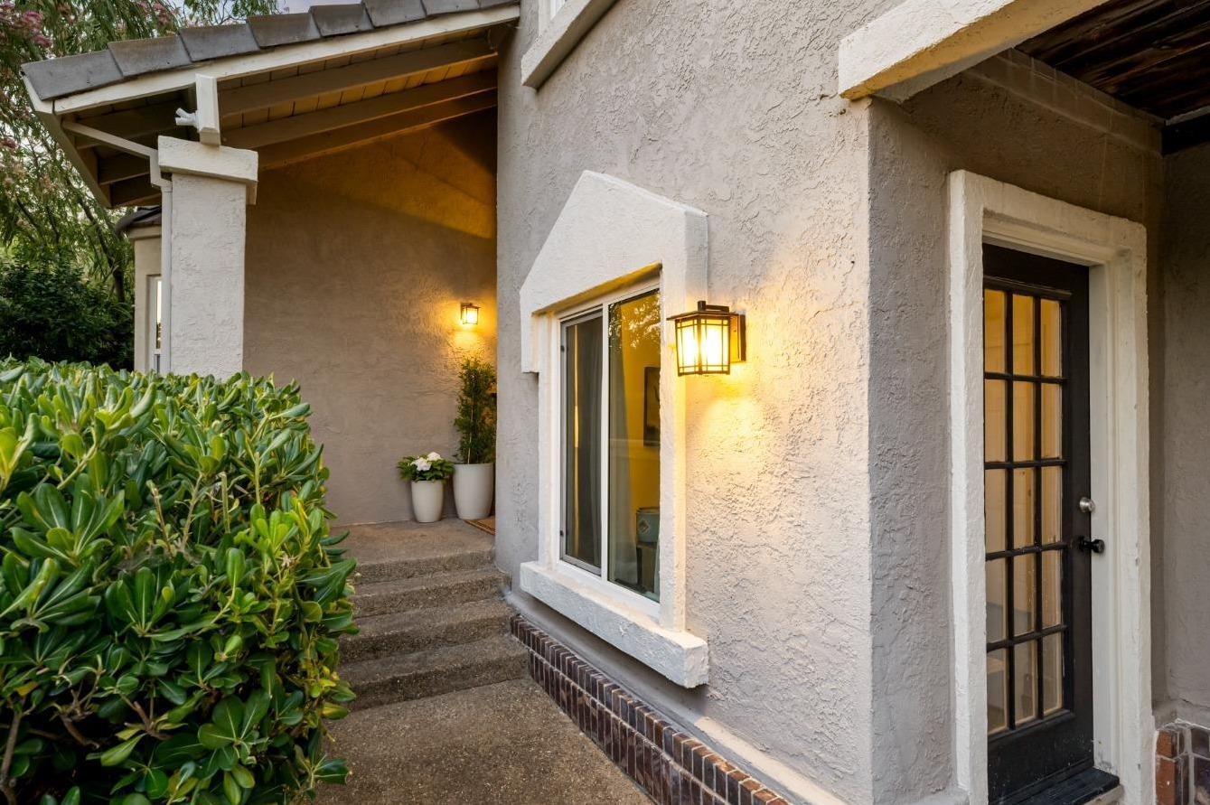 167 Wellfleet Circle