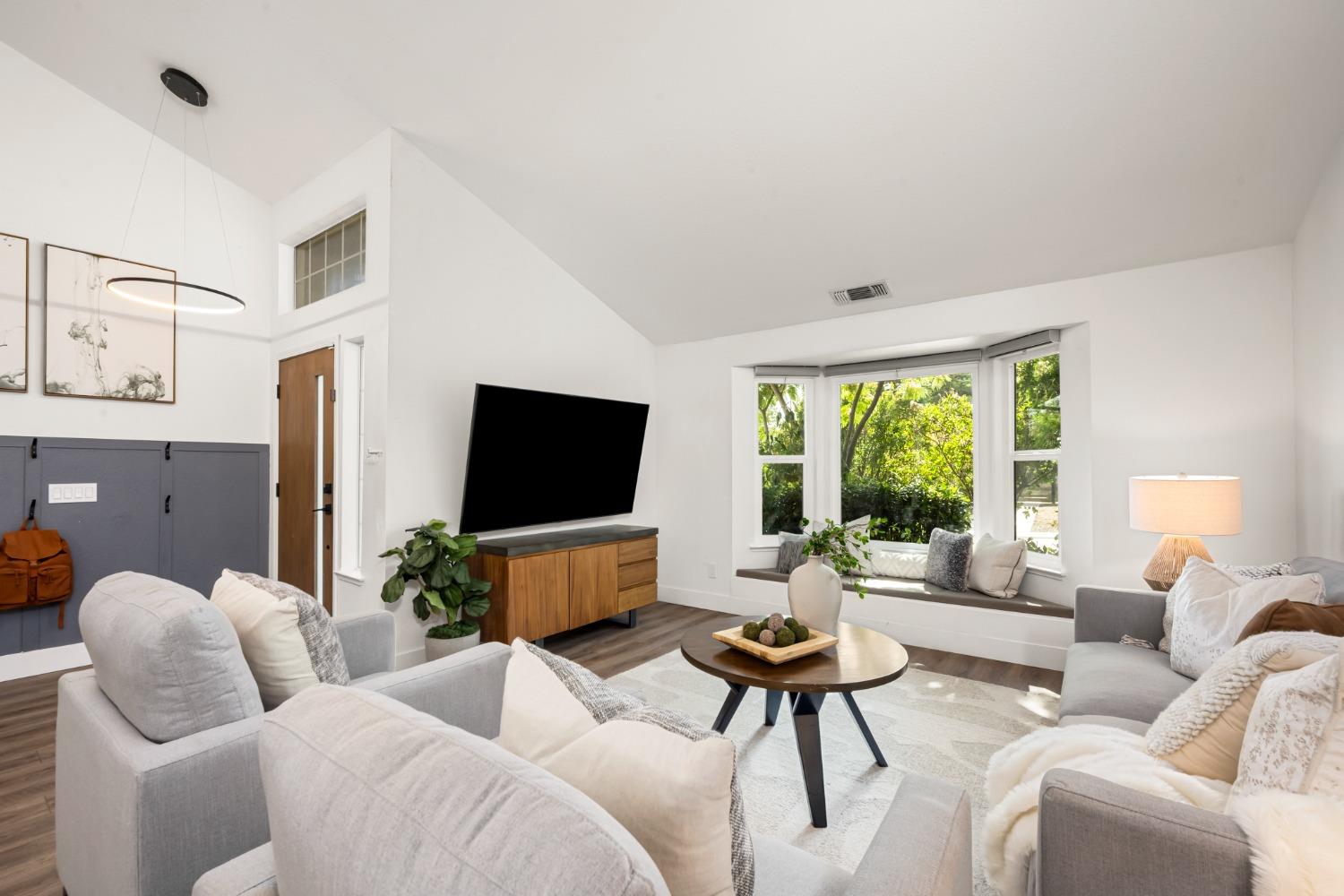 167 Wellfleet Circle