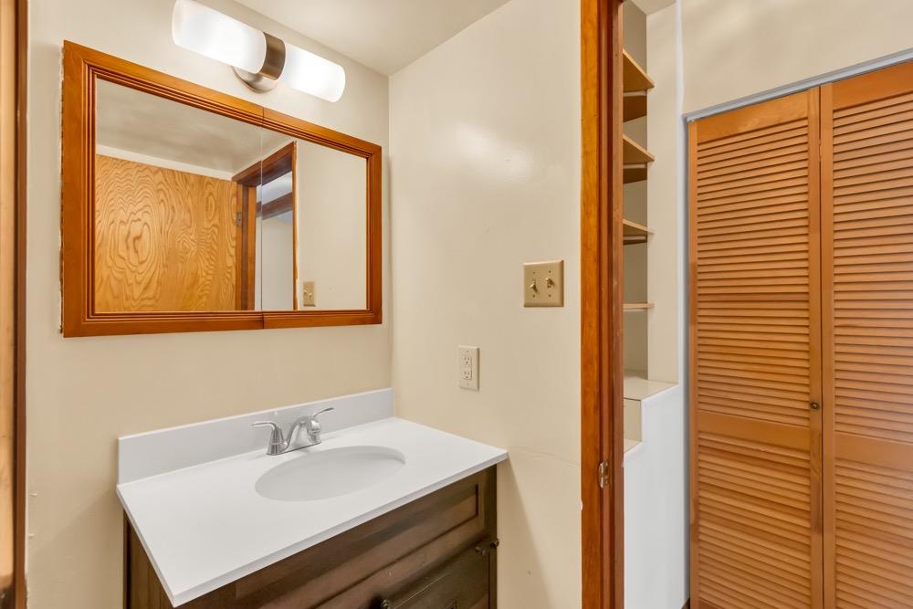 7652 Kensington Drive