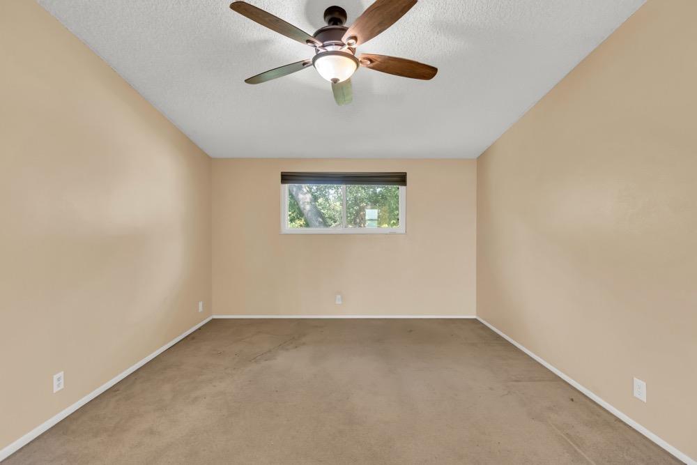 7652 Kensington Drive