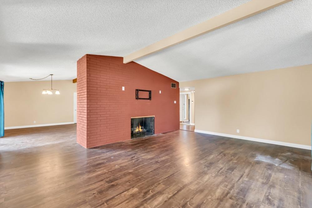 7652 Kensington Drive