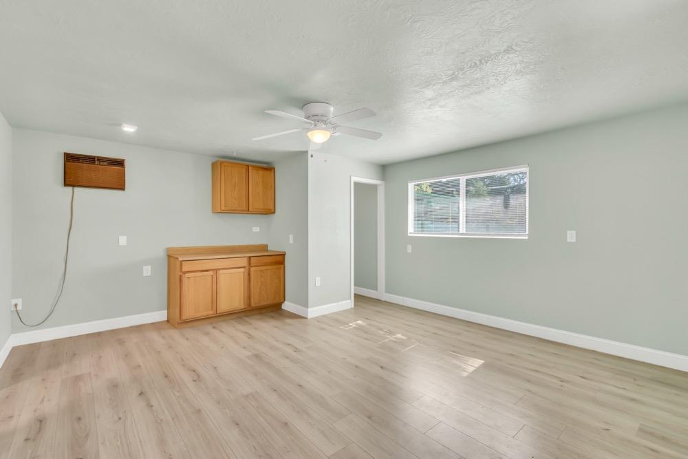 7652 Kensington Drive