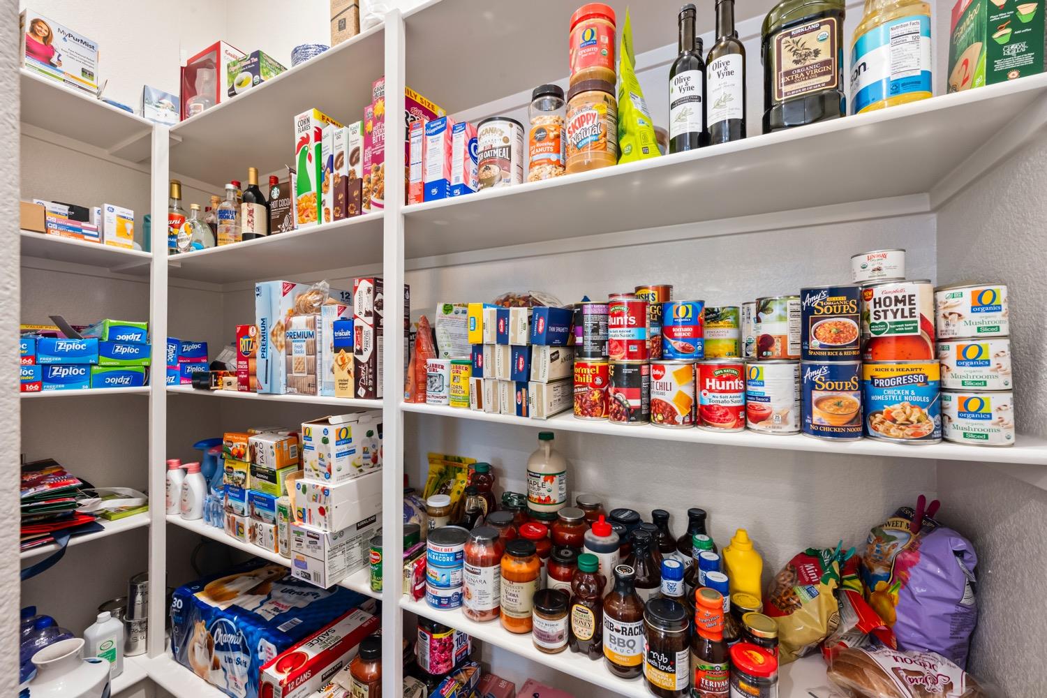 3048 Glacier Bay Way