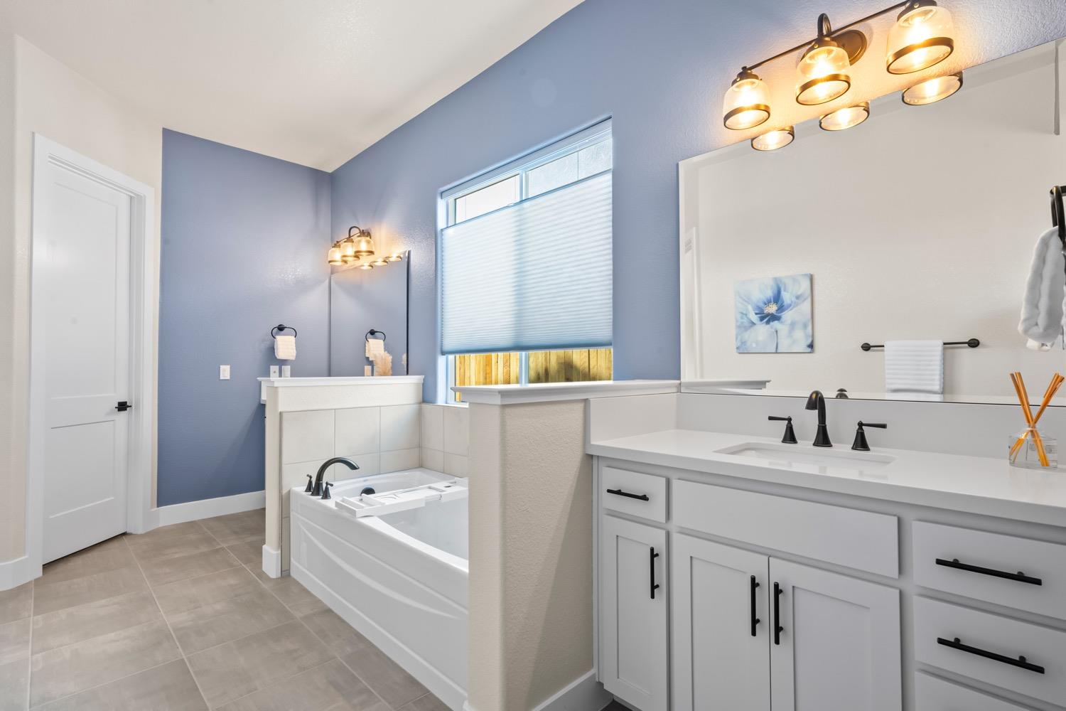 3048 Glacier Bay Way