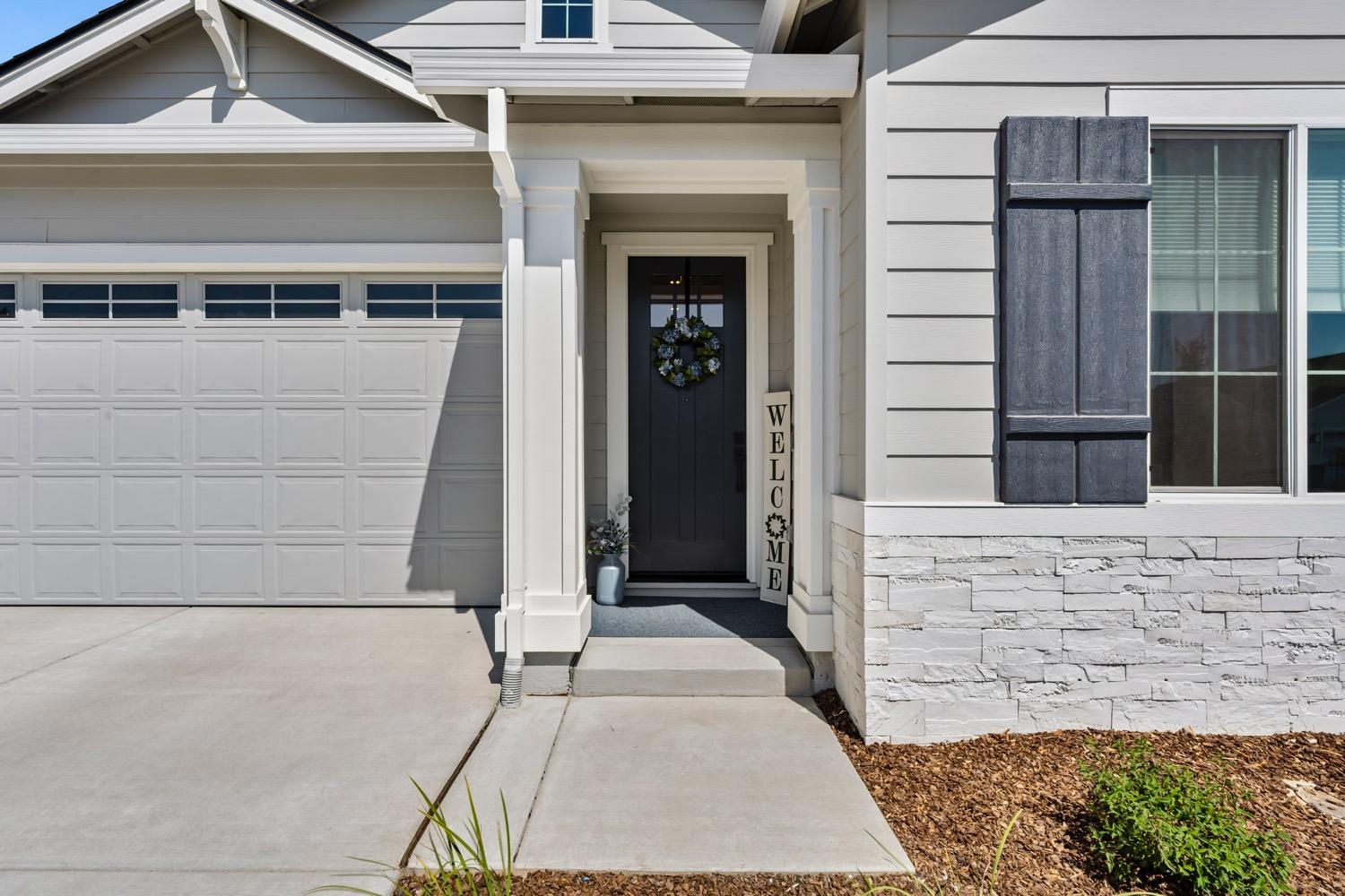 3048 Glacier Bay Way