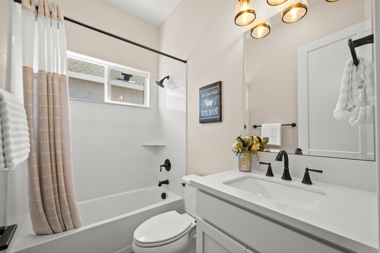 3048 Glacier Bay Way