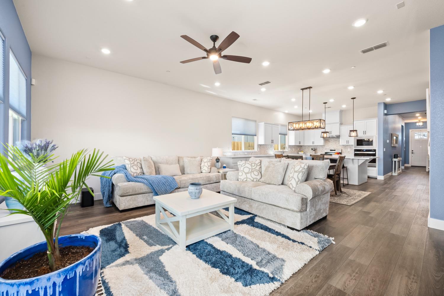 3048 Glacier Bay Way