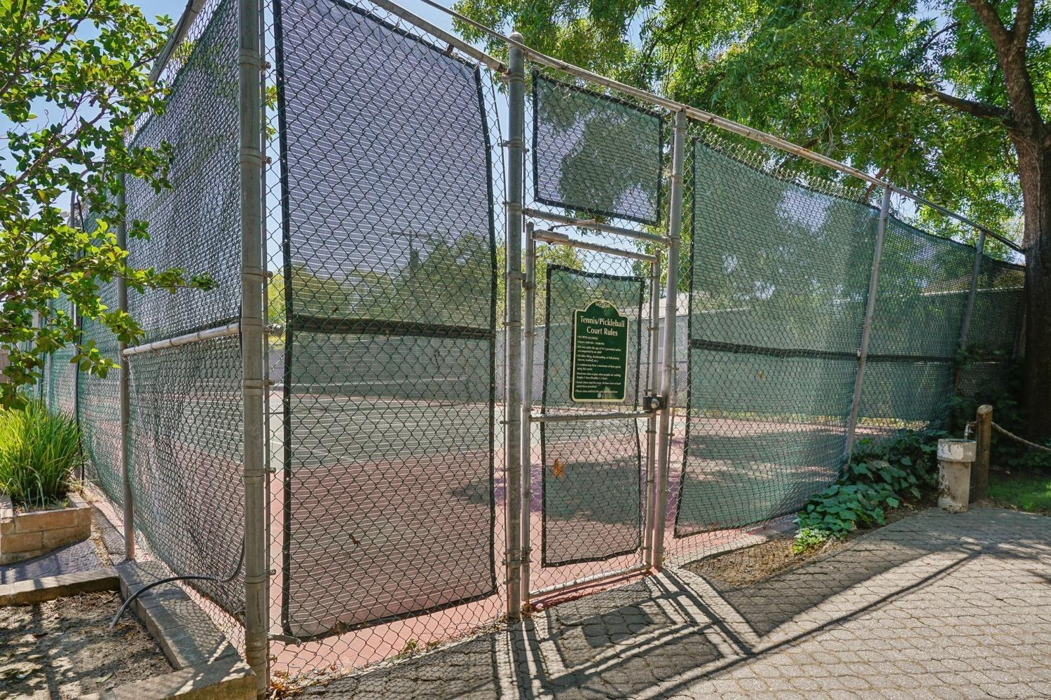 905 Fulton Avenue 409