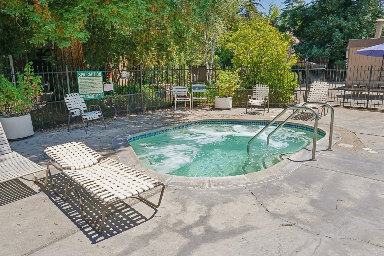 905 Fulton Avenue 409