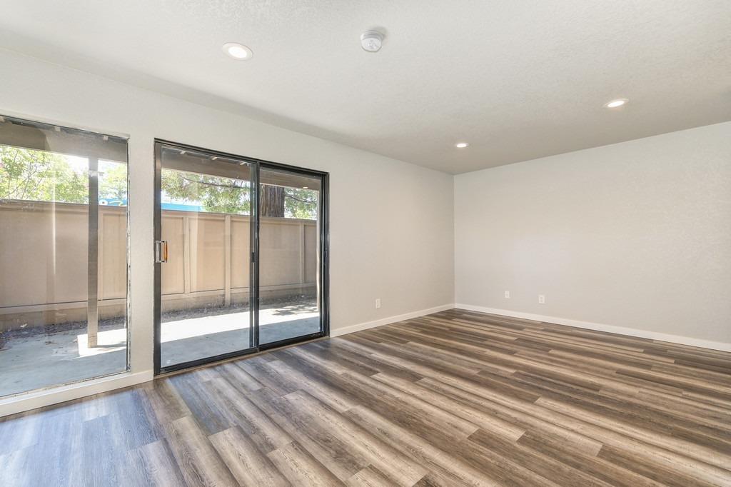 905 Fulton Avenue 409