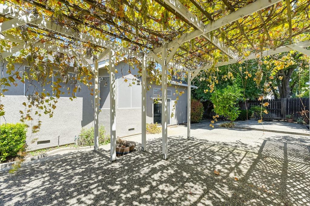 1705 Evergreen Drive