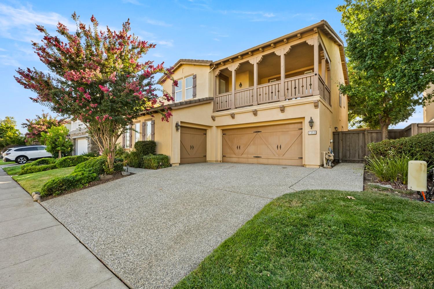 1353 Haddington Drive