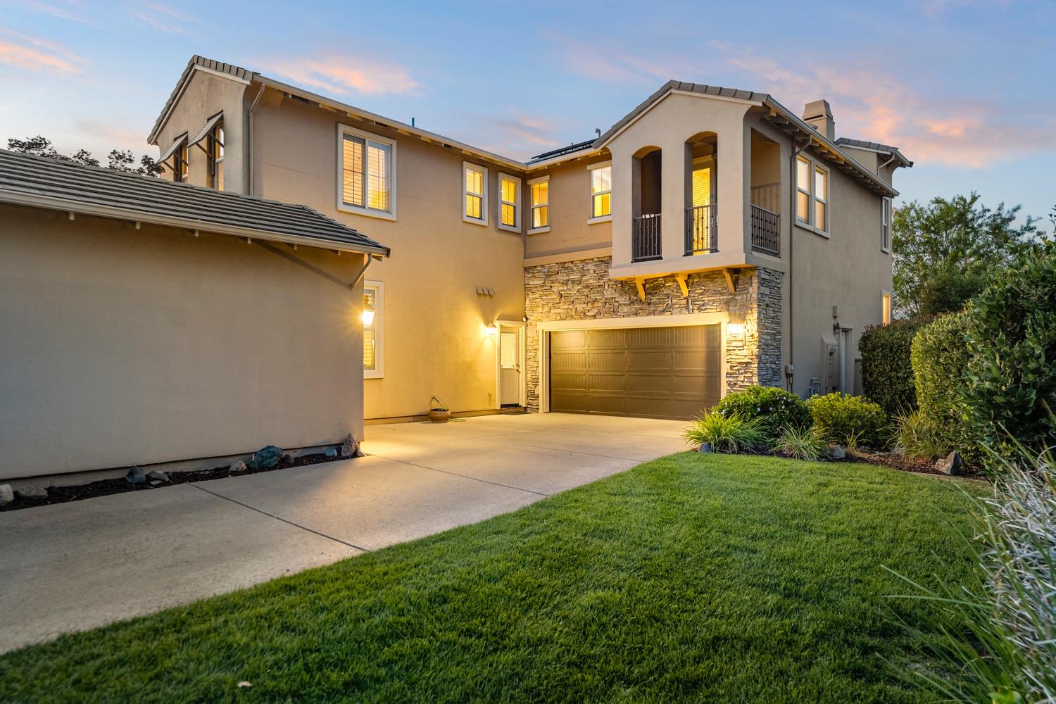 3975 Royal Troon Drive