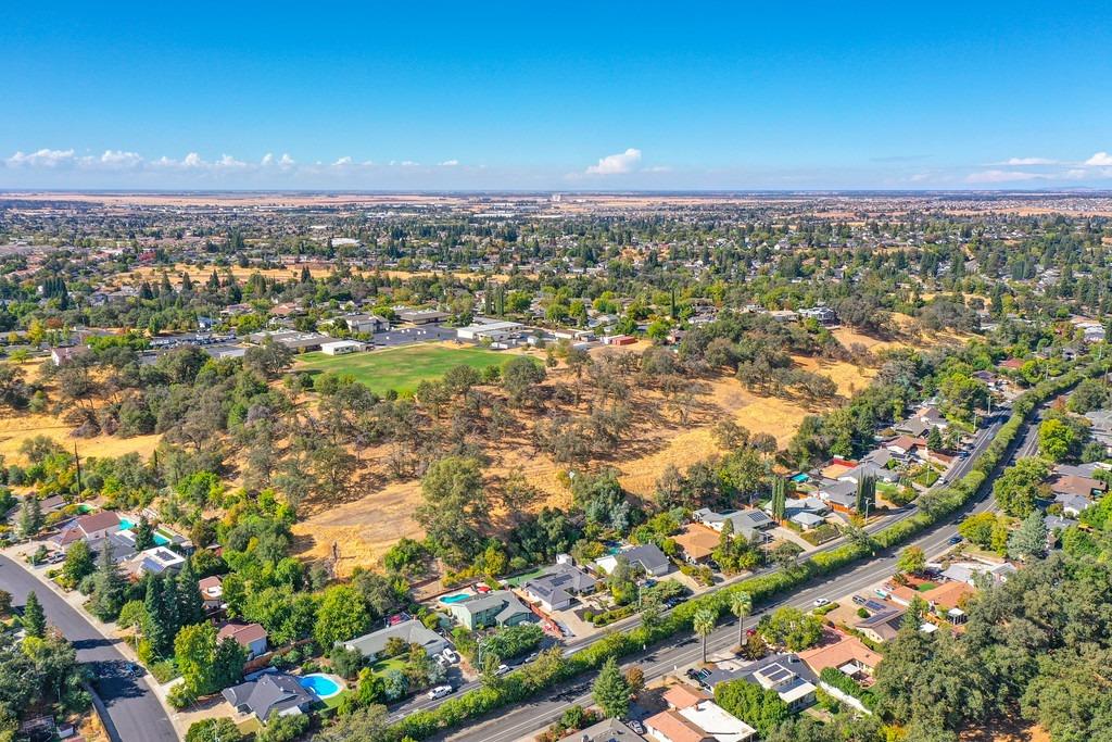 5230 Whitney Boulevard