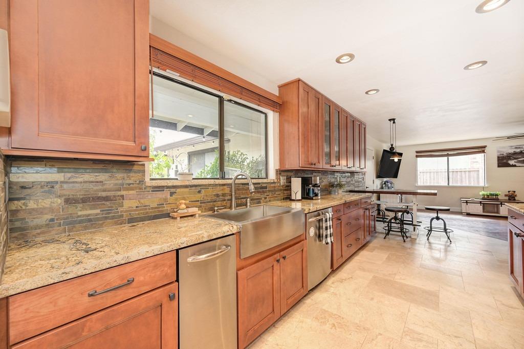 5230 Whitney Boulevard