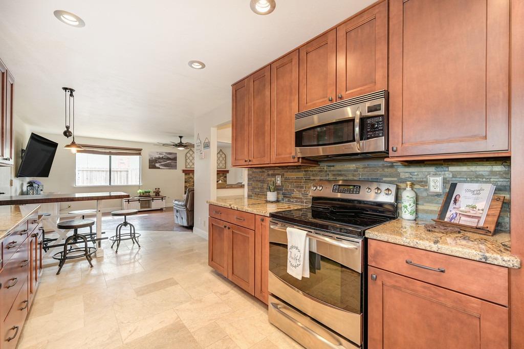 5230 Whitney Boulevard