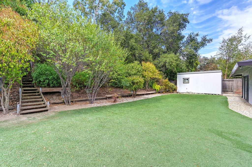 5230 Whitney Boulevard