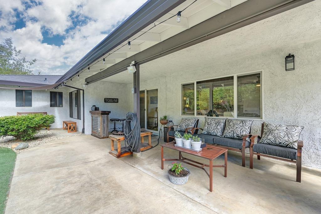 5230 Whitney Boulevard