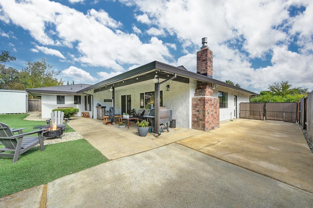 5230 Whitney Boulevard