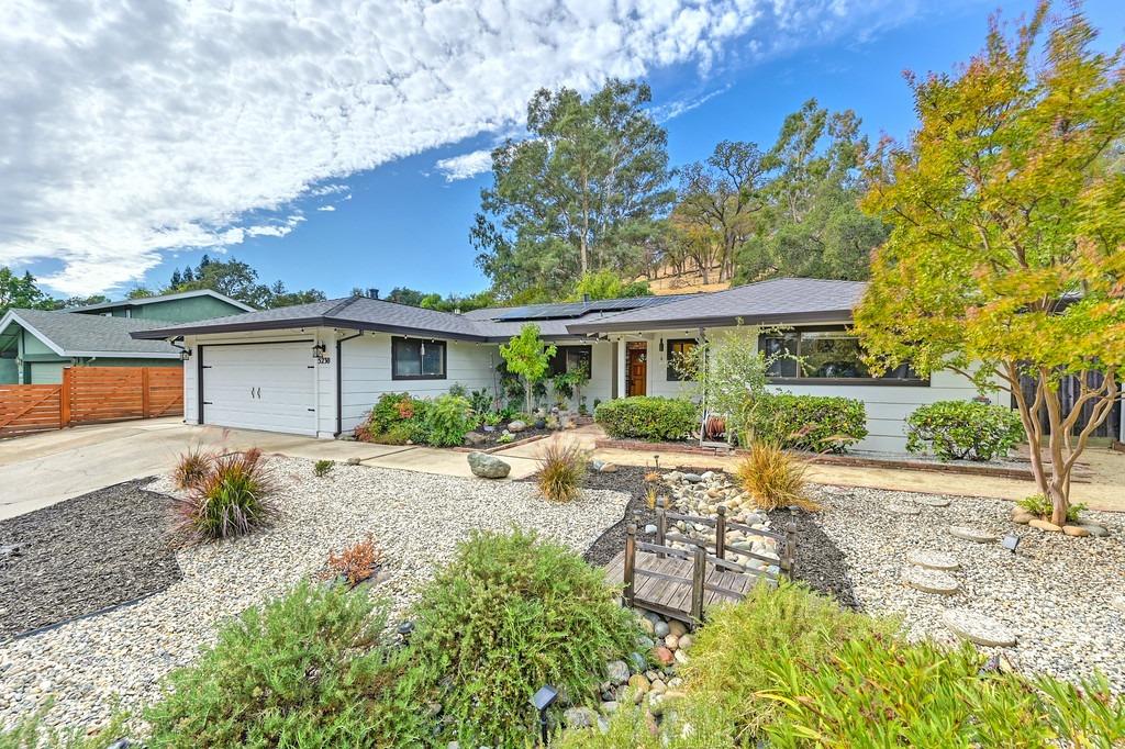 5230 Whitney Boulevard