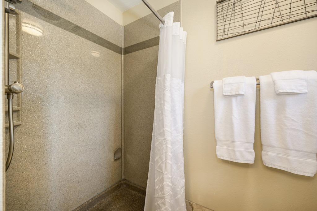 5230 Whitney Boulevard