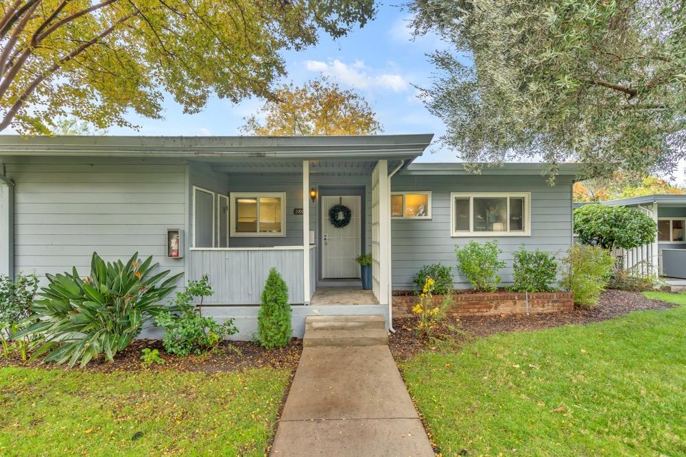 2807 Santa Paula Court