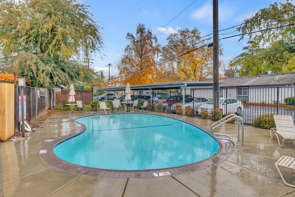 2807 Santa Paula Court