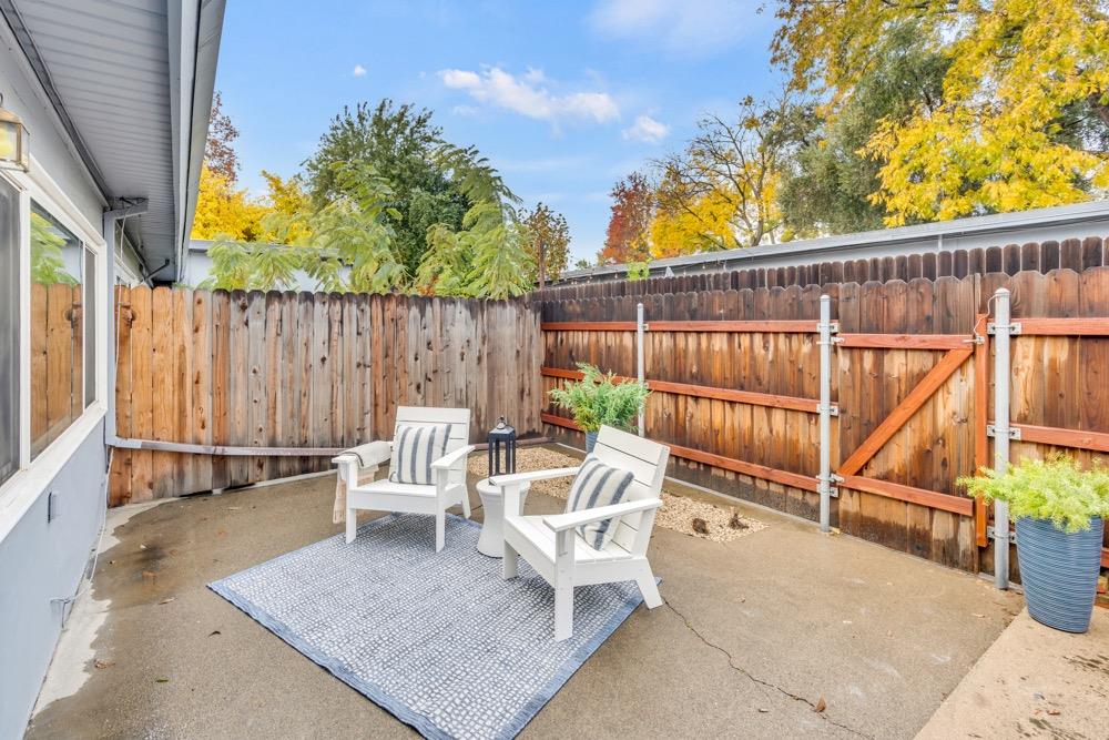 2807 Santa Paula Court