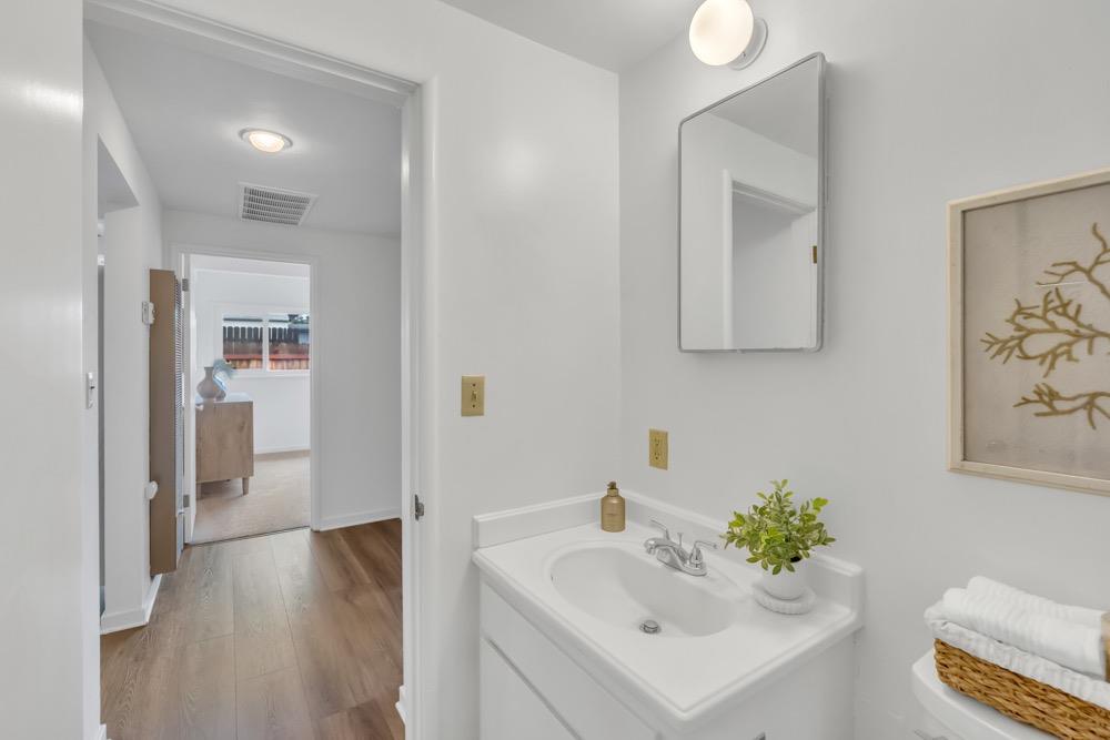 2807 Santa Paula Court